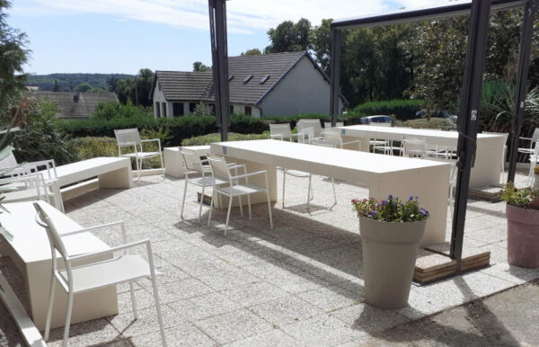 Banc en U, (240x67x45 cm) – Image 2
