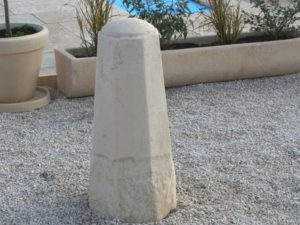 Borne de protection et anti-stationnement, modèle 3