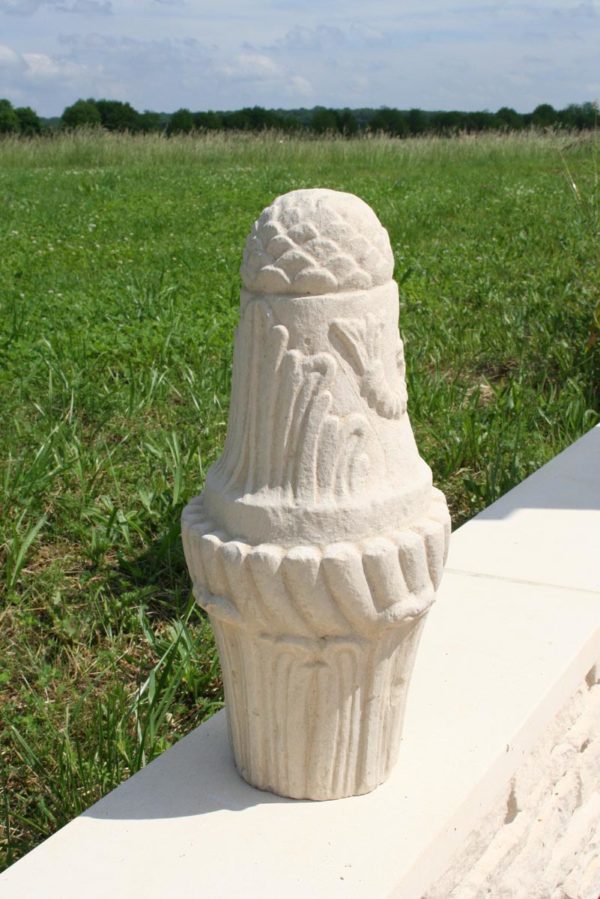 Borne de protection et anti-stationnement moulurée, modèle 4 – Image 2