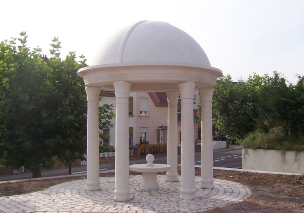 Chapiteau mouluré oriental – Image 2