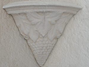 Applique murale d'angle, motif 'vignes