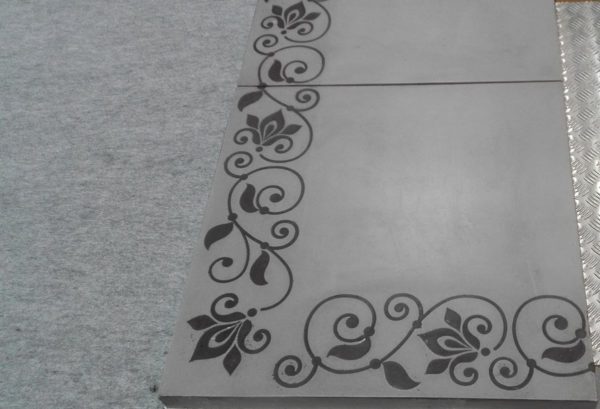 Dalles béton ciré XXL; modèle carré 80 x 80 mono format avec frises à motif – Image 4