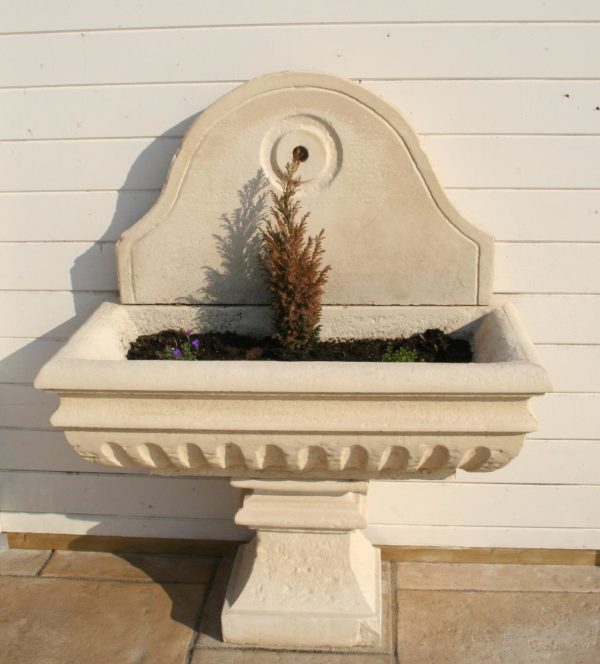 Fontaine de jardin murale en pierre reconstituée, modèle 1 – Image 2