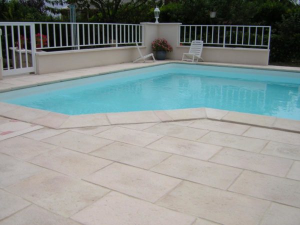 Margelle de piscine galbée – Image 7