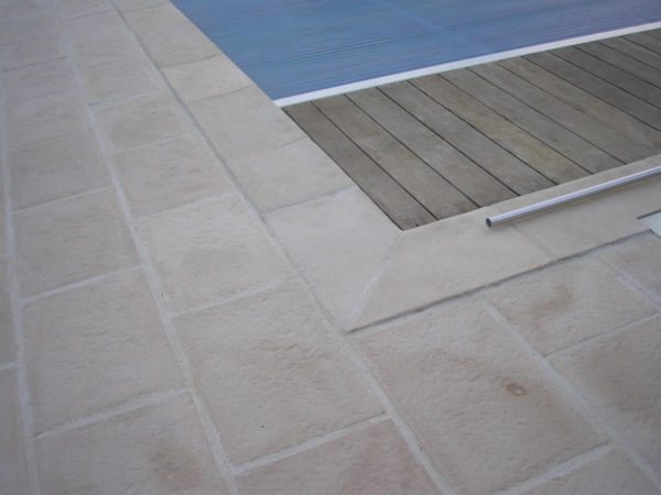 Margelle de piscine galbée – Image 10