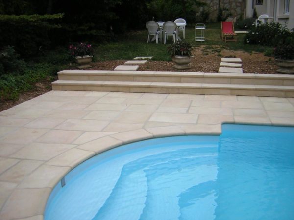 Margelle de piscine galbée – Image 12