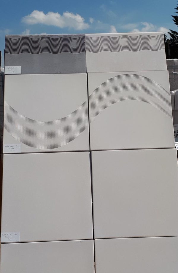 Margelle de piscine plate, modèle contemporain Lumière Vague – Image 10