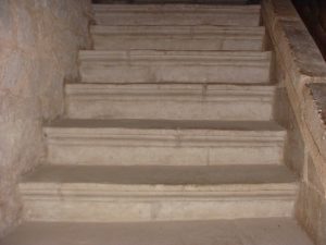 Marche escalier Abbaye