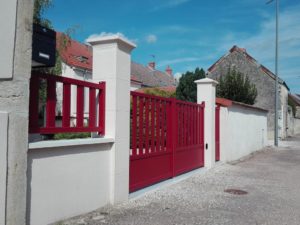 Piliers de portail et clôture 33 ciselé-bouchardé, gamme Décoration