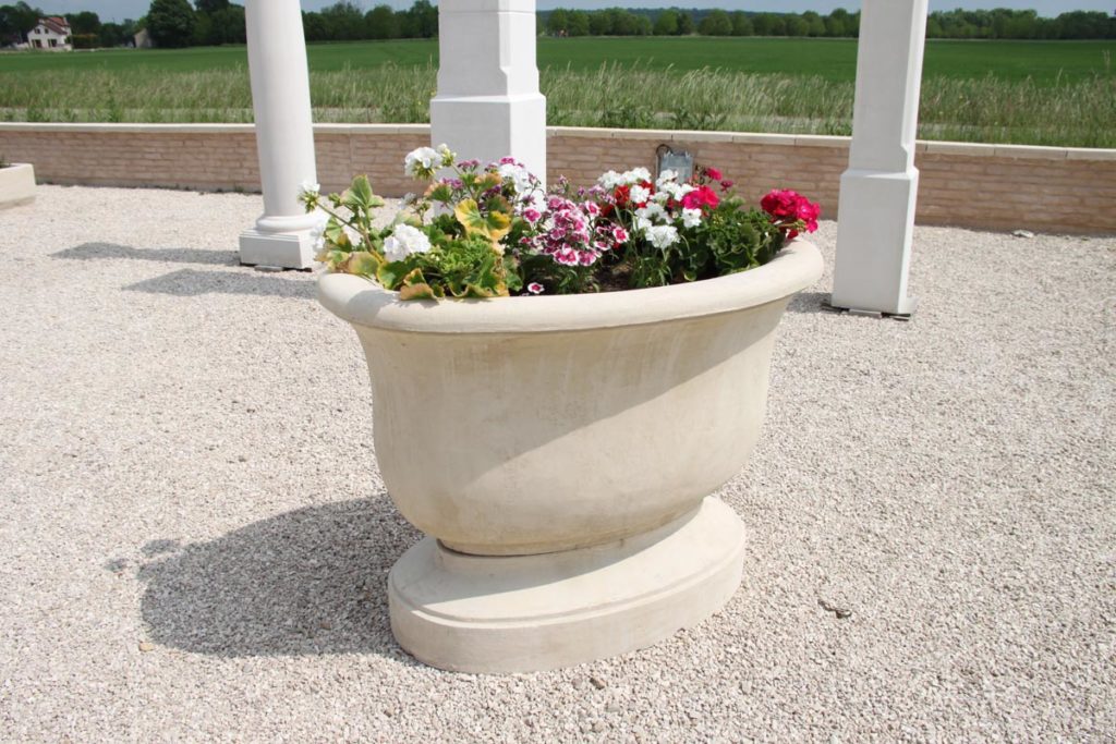 Vasque à Fleurs Exterieur Grande Taille Pas Cher Grande vasque de jardin sur pied modèle 18 - www.pierre-alentour.fr