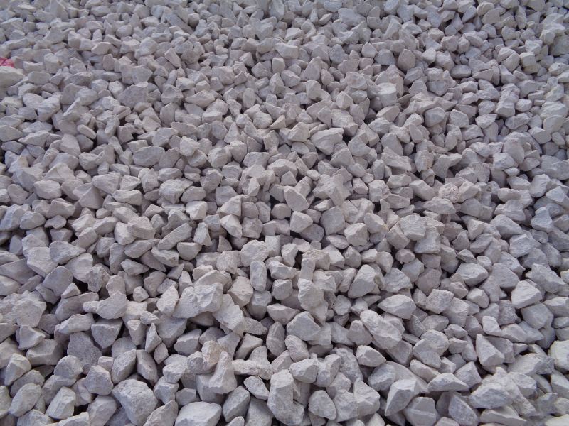 granulats-pierre-concassee-fabrication-beton-pierre-reconstituee