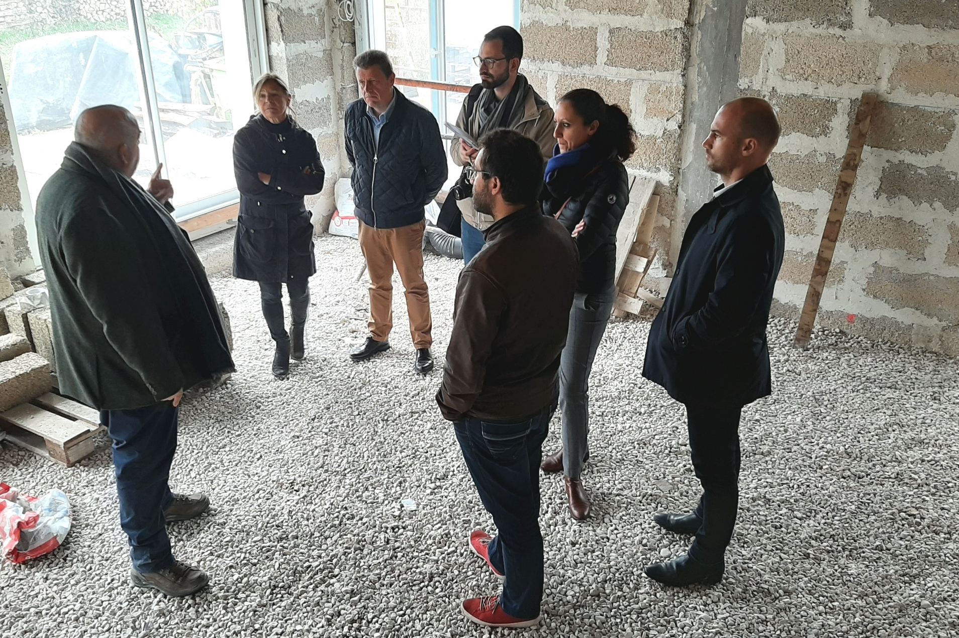 visite-maison-temoin-isolation-beton-chanvre-alentour-bourgogne