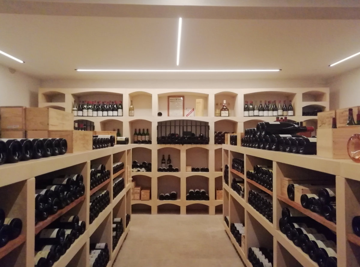 Etagères à vin, étagères pour cave à vin - Architecture Intérieure du Vin