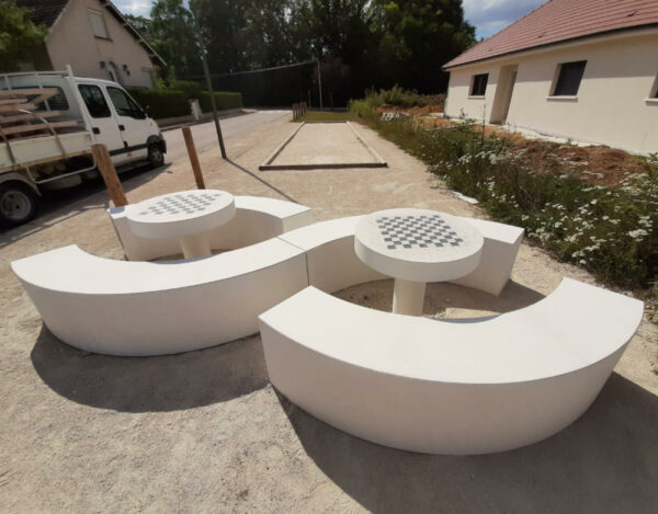 Table ronde en béton