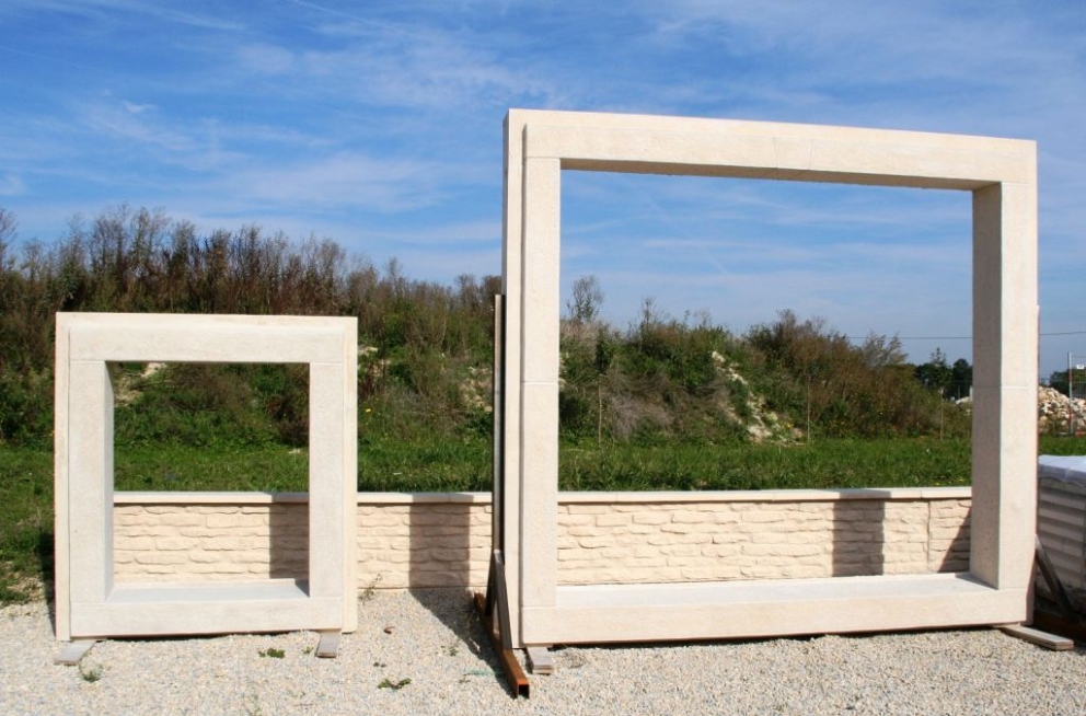 Habillage Contour Fenêtre Extérieur En Pierre Les avantages de la pierre reconstituée - aspects technique et décoratif